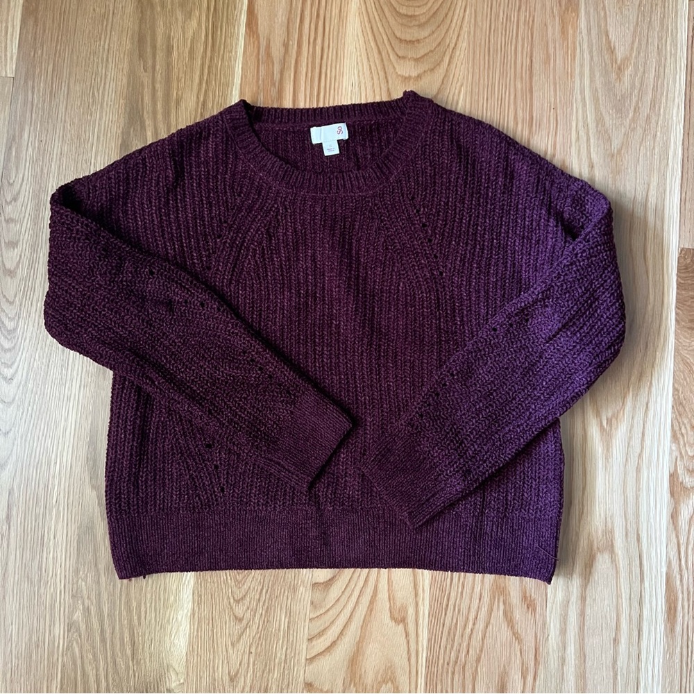 Polyester Sweater! - Picture 2 of 4